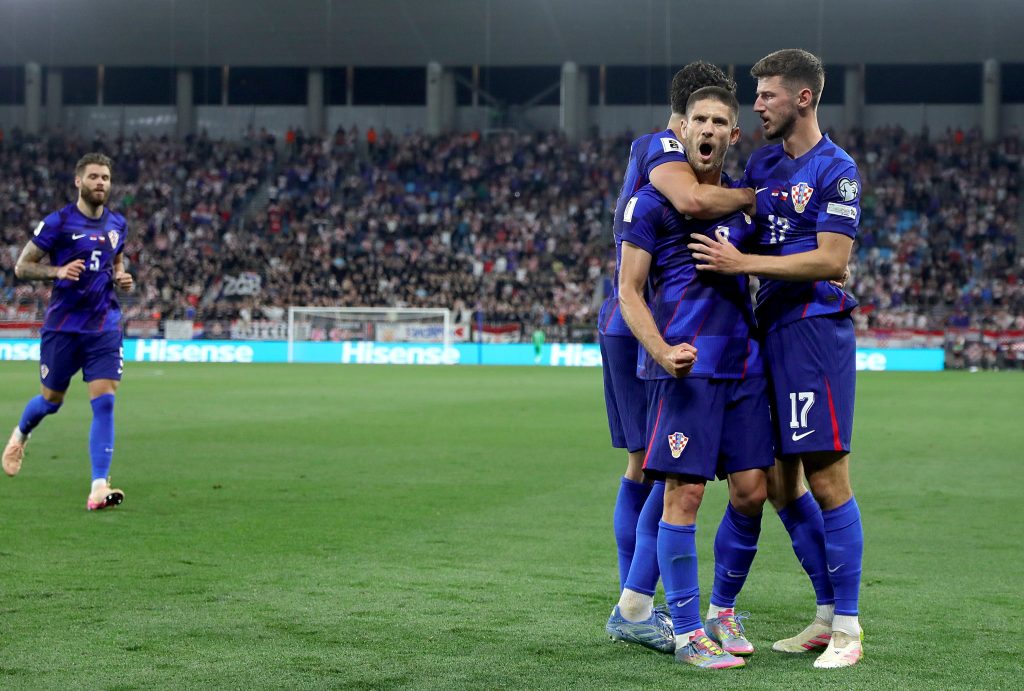 Nazire se sastav Vatrenih večeras u Pragu