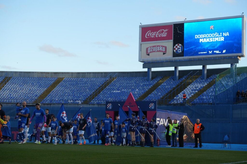 Kraj utakmice na Maksimiru, Dinamo je jesenski prvak